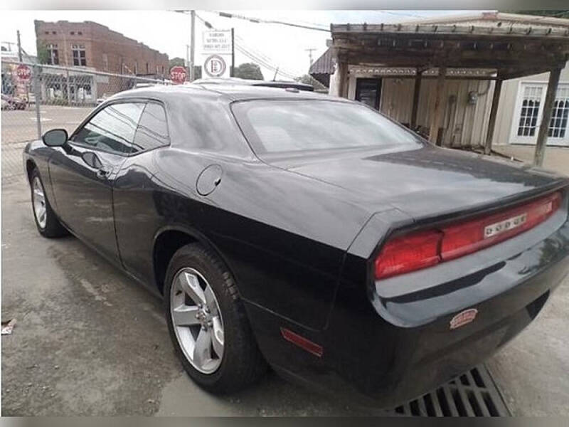 2010 Dodge Challenger SE