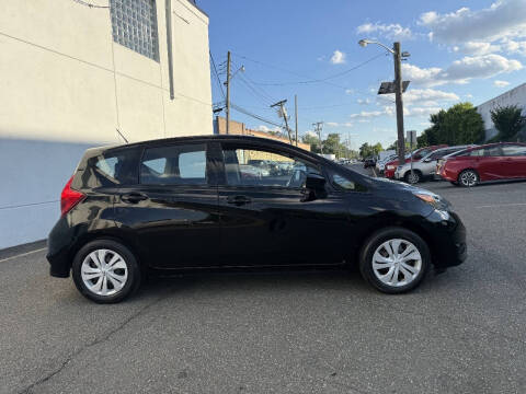 2018 Nissan Versa Note SV