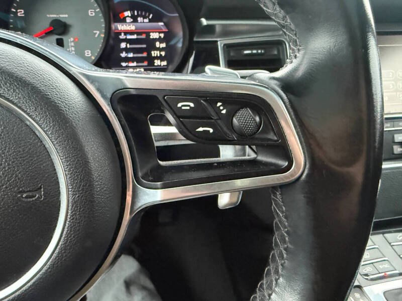2016 Porsche Macan S