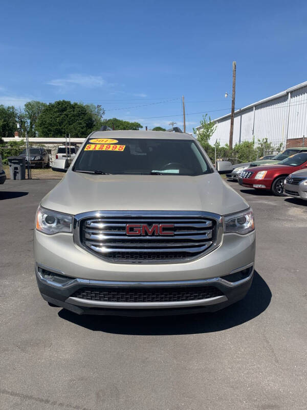 2017 GMC Acadia SLE-2