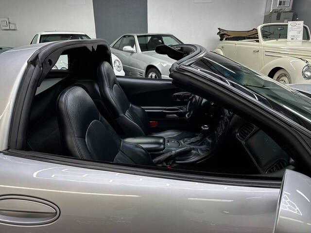 2002 Chevrolet Corvette