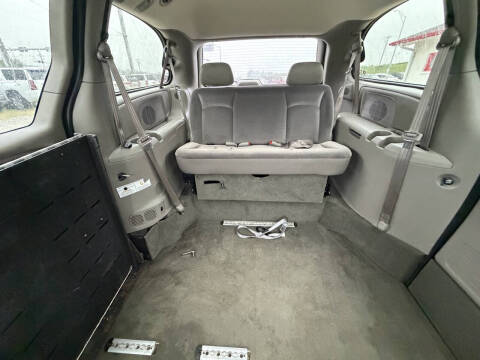 2003 Dodge Grand Caravan SE