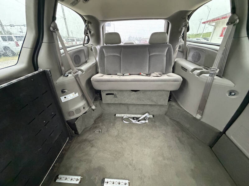2003 Dodge Grand Caravan SE