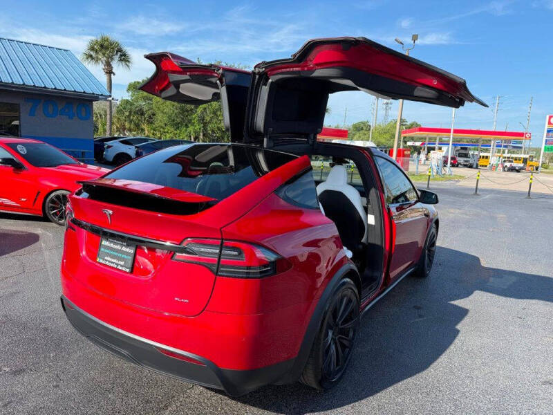 2022 Tesla Model X Plaid