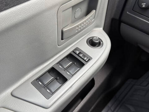 2011 RAM Dakota