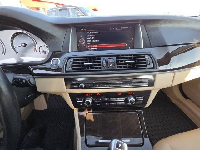 2015 BMW 5 Series 528i xDrive