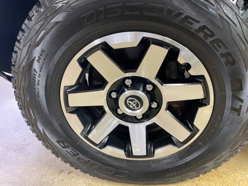 2019 Toyota 4Runner TRD Off-Road Premium