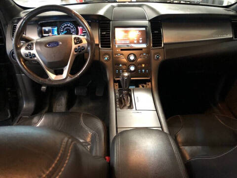 2015 Ford Taurus SEL