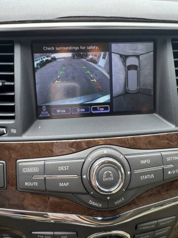 2011 Infiniti QX56