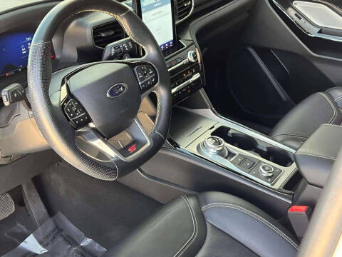 2021 Ford Explorer ST