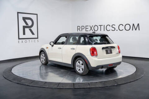 2016 MINI Hardtop 4 Door Cooper