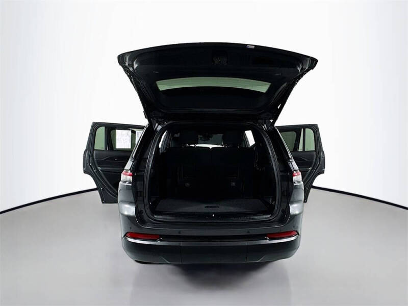 2021 Jeep Grand Cherokee L Altitude