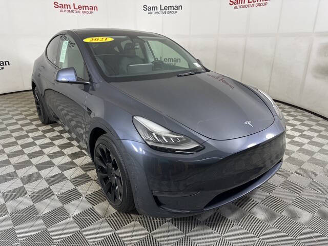 Used 2021 Tesla Model Y Long Range with VIN 5YJYGDEE0MF112248 for sale in Bloomington, IL