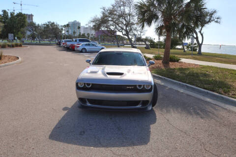 2015 Dodge Challenger SRT Hellcat