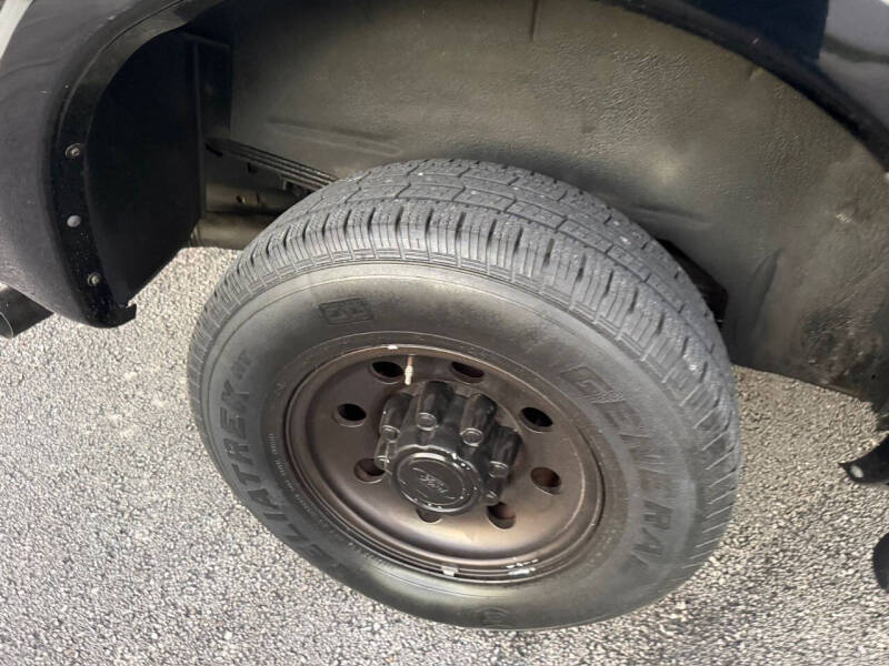 2004 Ford Excursion Eddie Bauer