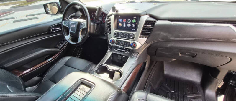 2016 GMC Yukon XL SLT