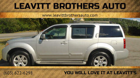 2010 Nissan Pathfinder for sale at Leavitt Brothers Auto in Hooksett NH