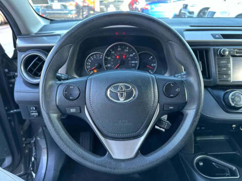2016 Toyota RAV4 LE