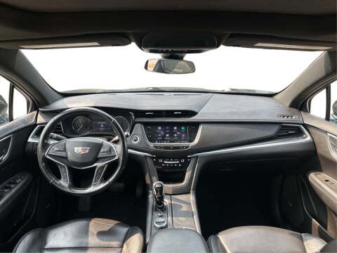 2020 Cadillac XT5 Premium Luxury