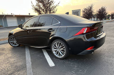 2016 Lexus IS 200t