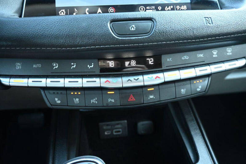 2021 Cadillac XT4 Premium Luxury