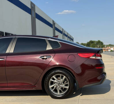 2019 Kia Optima LX