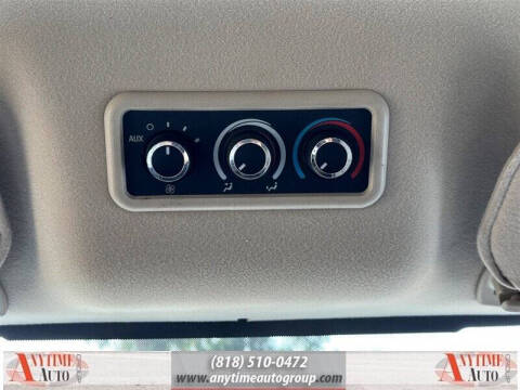 2017 Chevrolet Express LT 2500