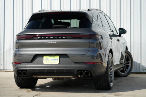 2024 Porsche Cayenne