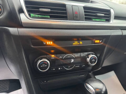 2015 Mazda MAZDA3 s Touring