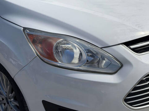 2014 Ford C-MAX Hybrid SE