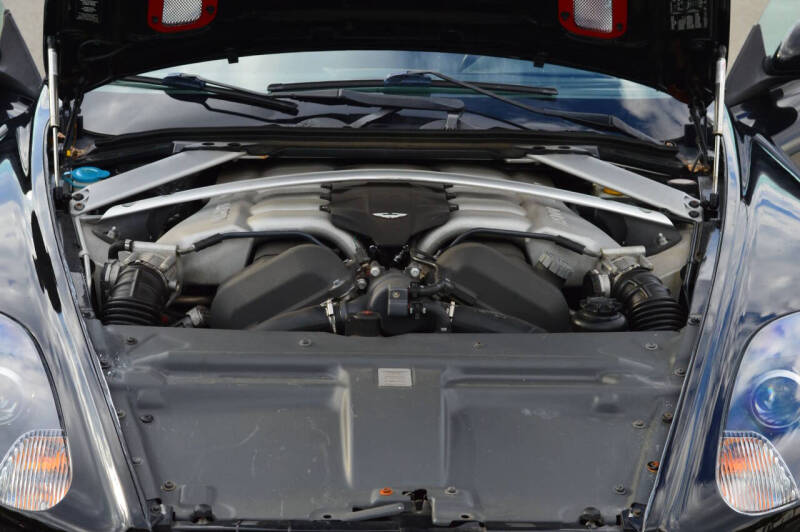 2005 Aston Martin DB9 Volante