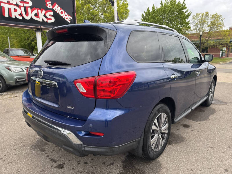 2019 Nissan Pathfinder S