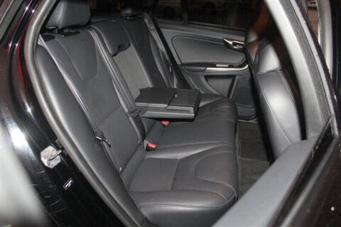 2018 Volvo V60 Cross Country T5 Premier