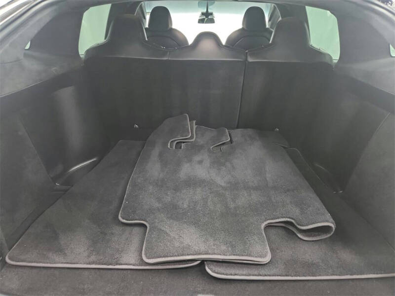 2020 Tesla Model X Long Range