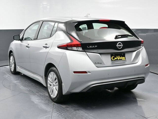 2023 Nissan LEAF S
