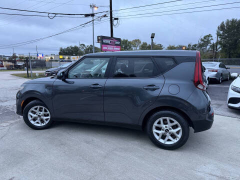 2022 Kia Soul LX