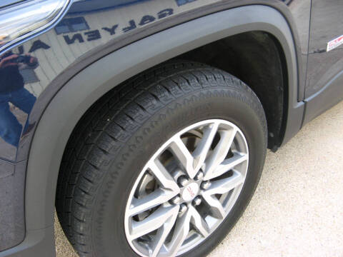 2017 GMC Acadia SLE-2