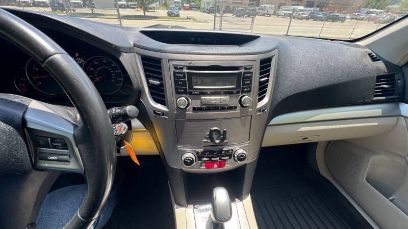 2013 Subaru Outback 2.5i Premium