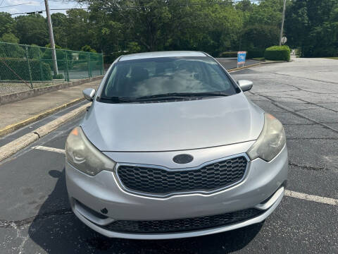 2017 Kia Forte for sale at Dealmakers Auto Sales in Lithia Springs GA