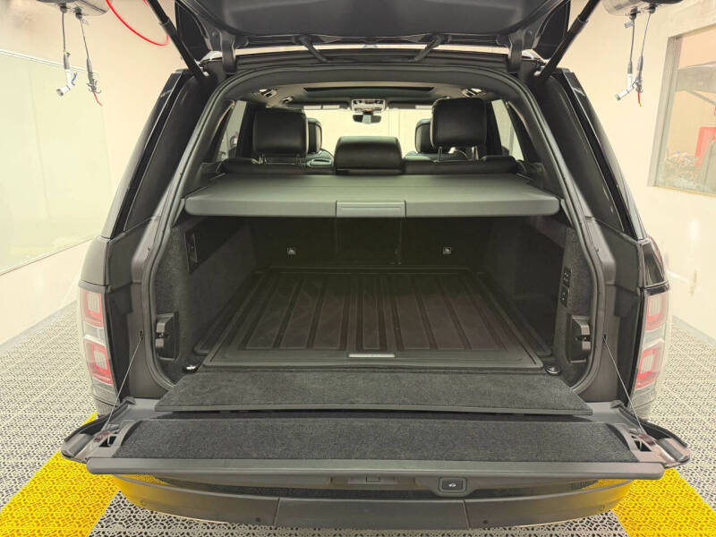 2020 Land Rover Range Rover P525 HSE