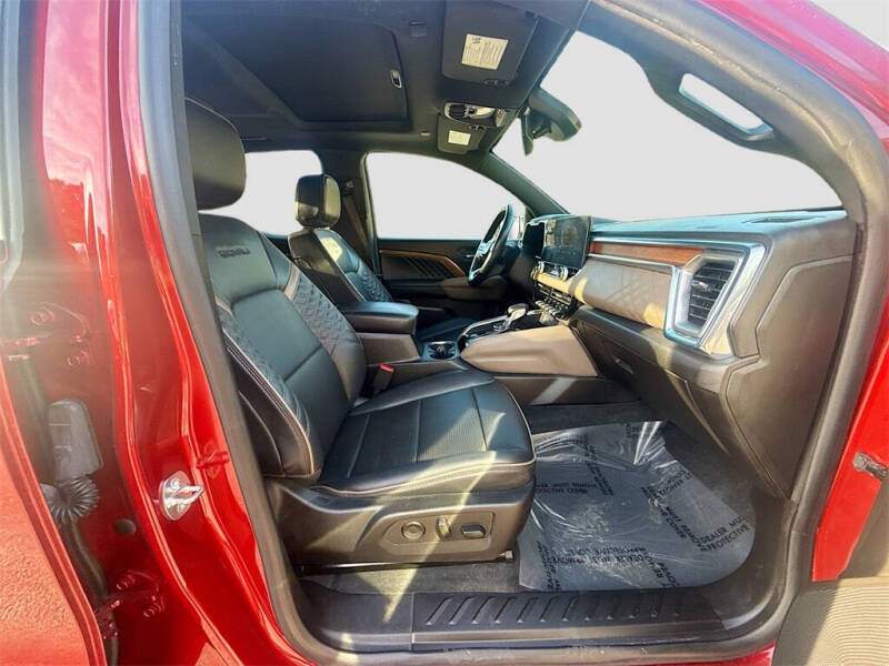 2023 GMC Canyon Denali