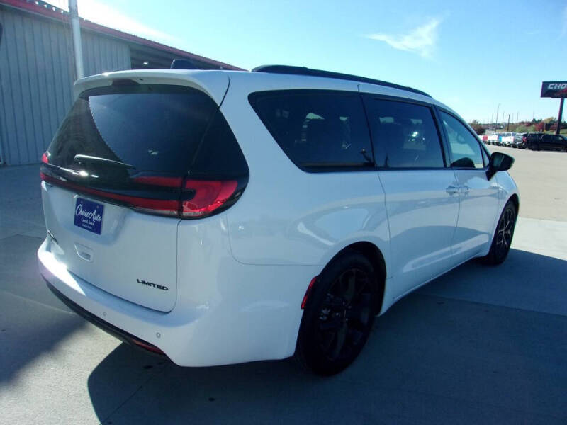 2024 Chrysler Pacifica Limited