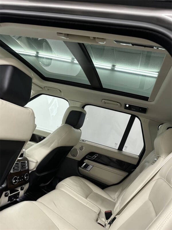 2021 Land Rover Range Rover P400 HSE Westminster Edition