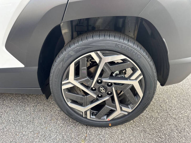 2026 Hyundai Kona SEL Premium