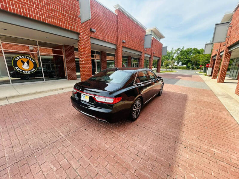 2018 Lincoln Continental Select