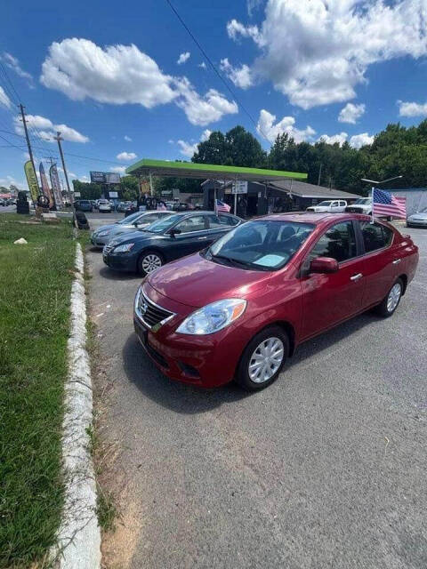 2013 Nissan Versa for sale at Deal Auto Sales in Monroe, NC