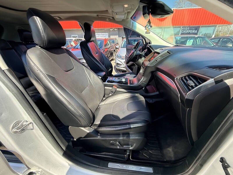 2019 Ford Edge Titanium