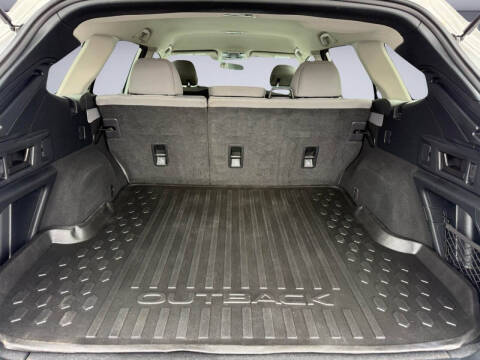 2022 Subaru Outback Premium