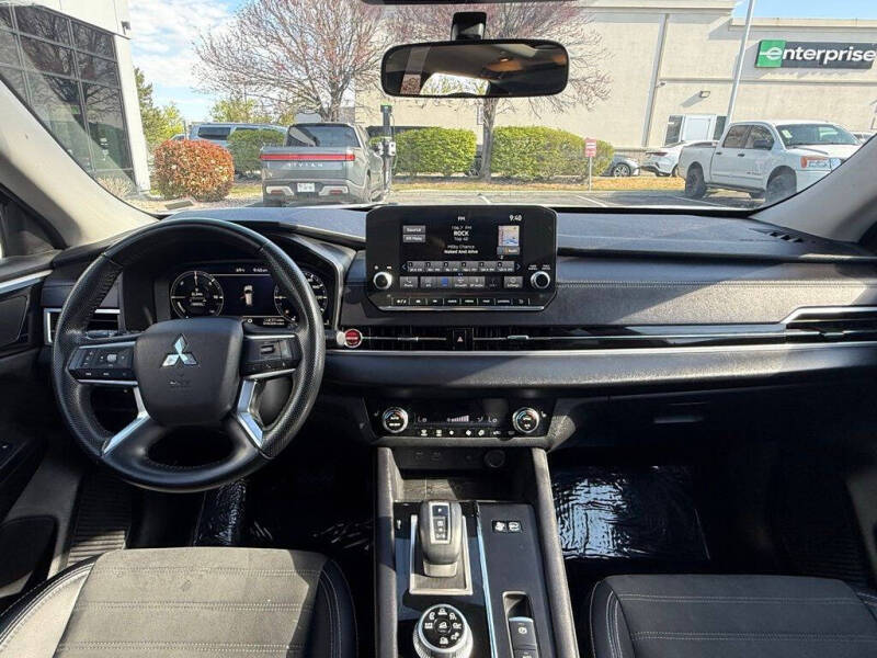 2024 Mitsubishi Outlander PHEV