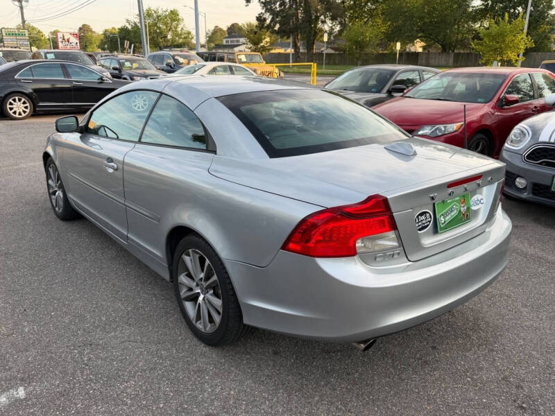 2011 Volvo C70 T5